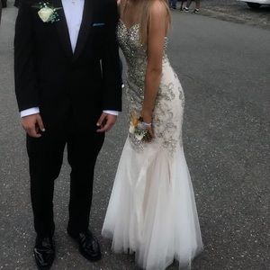 Mac Duggal Prom Dress